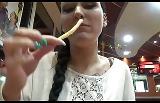 XXX Deliziosa vip italiani xxx ragazza masturbarsi in treno